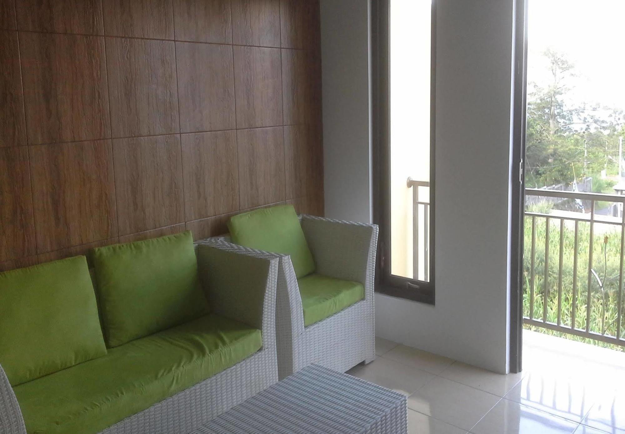 Villa Puncak Garuda Malang